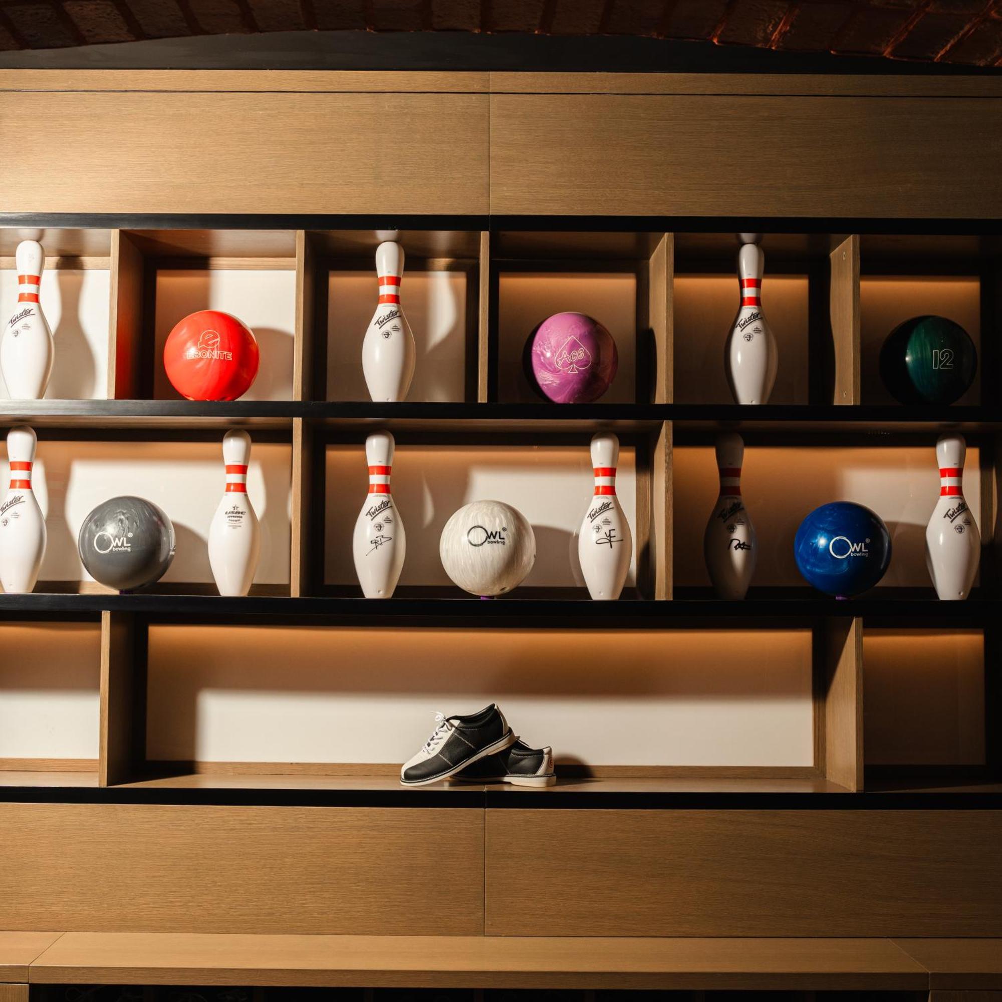 利雅得洲际酒店 利雅德 外观 照片 Bowling balls